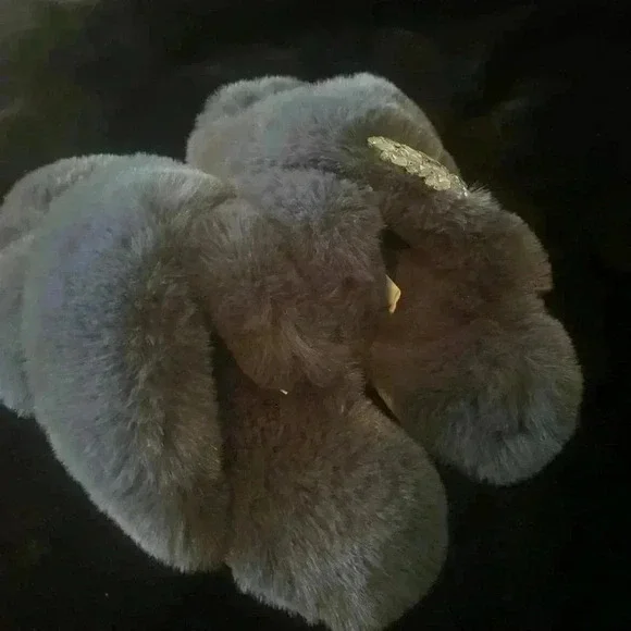 💎💎Express NEW faux fur slippers size s💎💎 - Picture 4 of 4